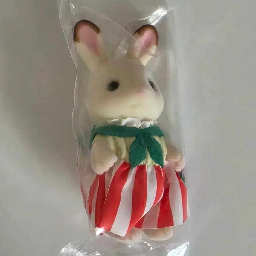 [BUNJANG] Sylvanian Families Hamburger Kuji Chocolate Rabbit Girl / 실바니안 햄버거 쿠지 초콜렛토끼 소녀