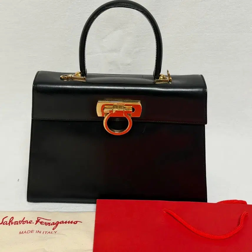 [BUNJANG] Ferragamo Original Black Medium Top Handle Tote Bag / 정품 페라가모 탑핸들백 블랙 미디움 핸드백 차장원백 토트백