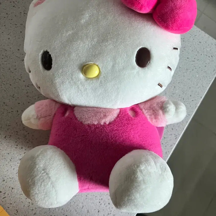 [BUNJANG] Hello Kitty Pink Ribbon Plush M / 헬로키티 핑크리본인형 m 새상품