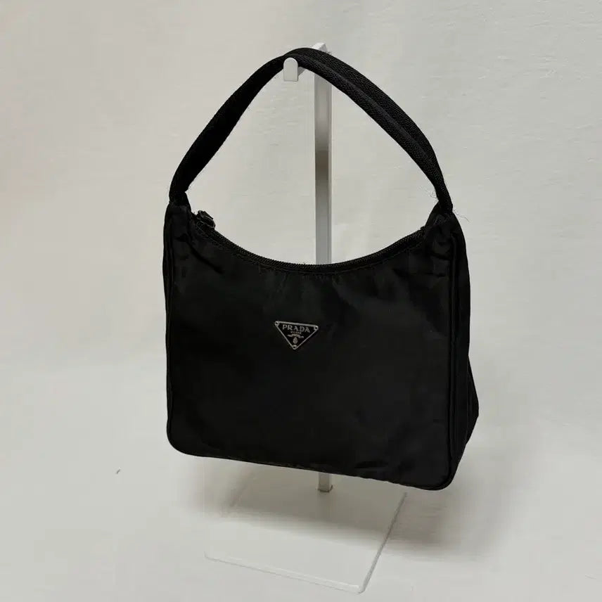[BUNJANG] Prada Pocono Nylon Hobo Bag Black / 정품 프라다 포코노 나일론 호보백 블랙