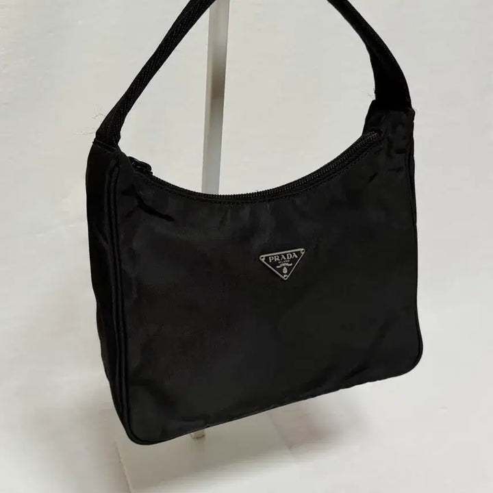 [BUNJANG] Prada Pocono Nylon Hobo Bag Black / 정품 프라다 포코노 나일론 호보백 블랙