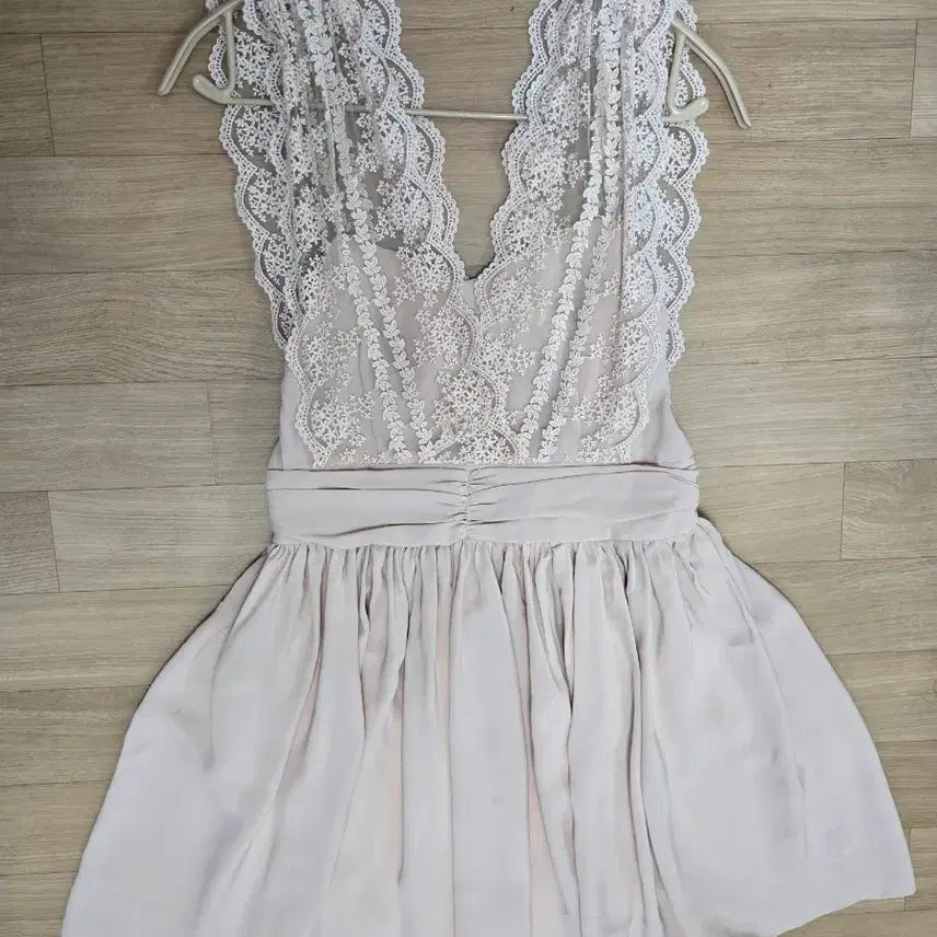[BUNJANG] Lovely Mini Dress / 러블리 미니원피스