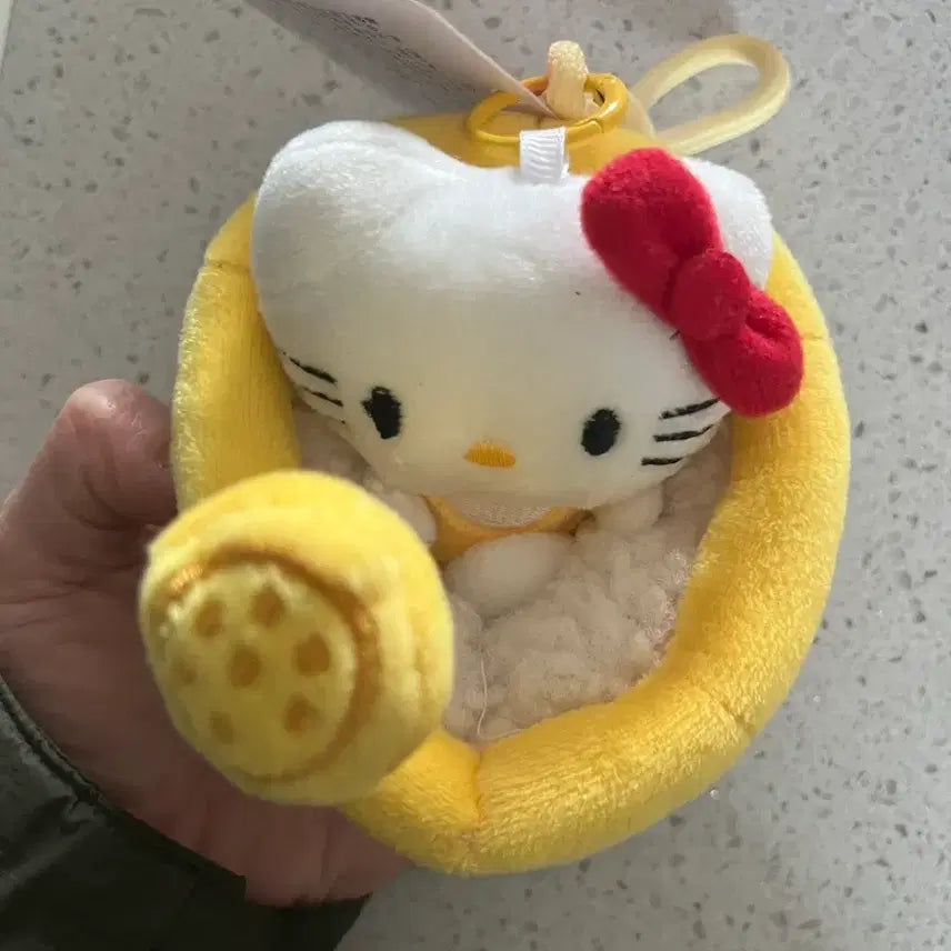[BUNJANG] Hello Kitty Doll Bath Edition Keychain / 헬로키티 인형 욕조안에서 목욕하는 키티 새제품