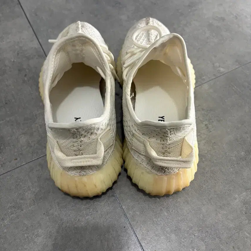 [BUNJANG] Adidas Yeezy Boost 350 V2 Bone 260mm / 아디다스 이지 부스트 350 V2 본 260 사이즈