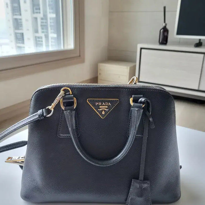 [BUNJANG] Prada Saffiano Lux Promenade Black Tote Shoulder Bag / 프라다 사피아노 럭스 프롬나드 블랙 토트 숄더백