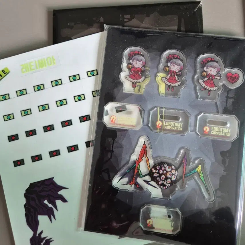 [BUNJANG] Lobotomy Corporation Leticia Acrylic Stand / 로보토미 레티씨아 아크릴 판매