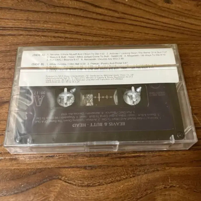 [BUNJANG] Beavis and Butt-Head 90s Anime Movie OST Licensed First Press Unsealed Cassette Tape / 90s 애니 영화 비비스앤벗헤드 OST 라이센스 초판 미개봉 카세트테이프