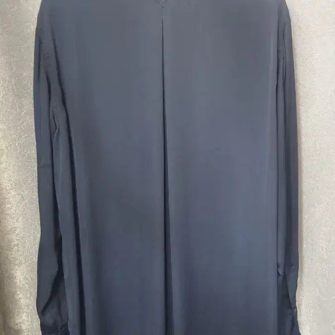 [BUNJANG] Lucky Chouette Navy Blue Silk Blend Blouse Size 36 / 럭키슈에뜨 네이비 블루 실크 블라우스36