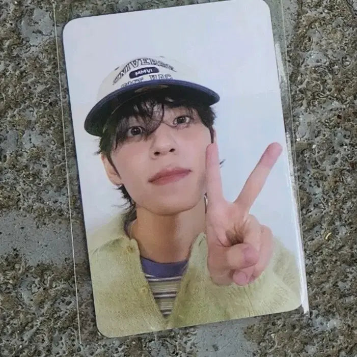 [BUNJANG] Day6 Wonpil Solo Concert Offline Photocard V / 데이식스 원필 솔콘 오프라인 포카 V