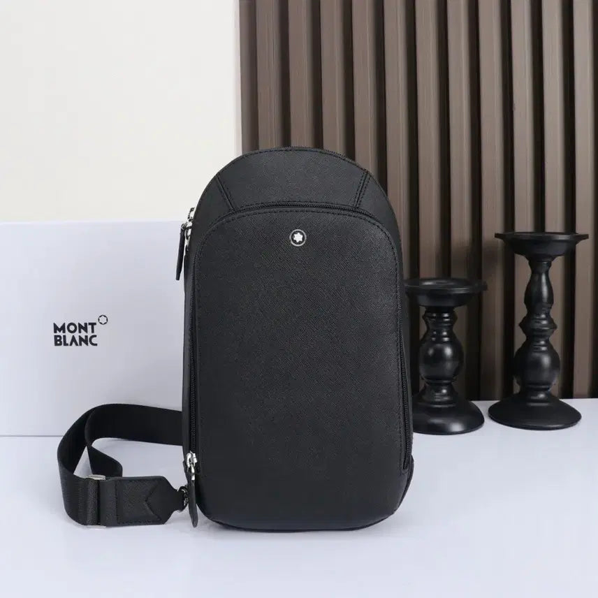 [BUNJANG] Montblanc Black Leather Sling Bag / 몽블랑 블랙 레더 슬링백