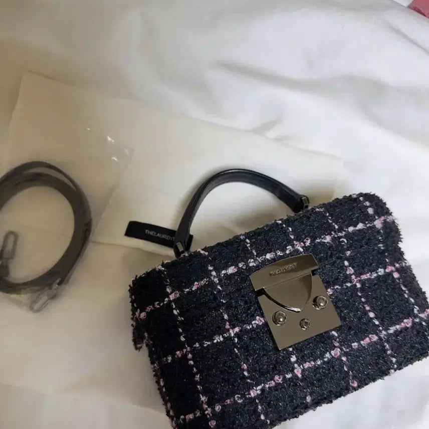 [BUNJANG] The Lourance Tweed Mini Bag / 더로랑 트위드 미니백