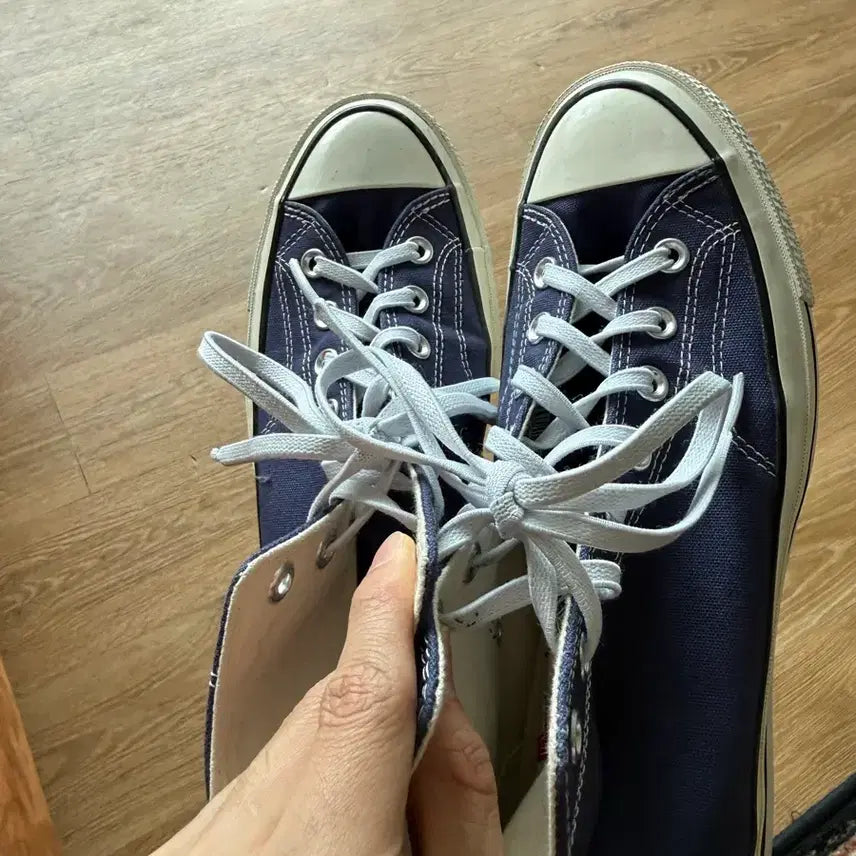 [BUNJANG] Converse Chuck Taylor 70s Navy Sneakers (Size 275) / 컨버스 척테일러 70s 네이비 (275 사이즈)