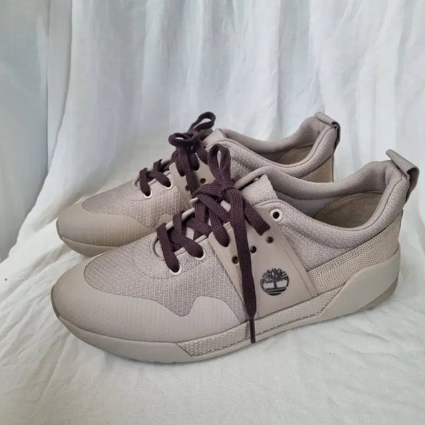 [BUNJANG] Timberland Beige Suede Sneakers Women&