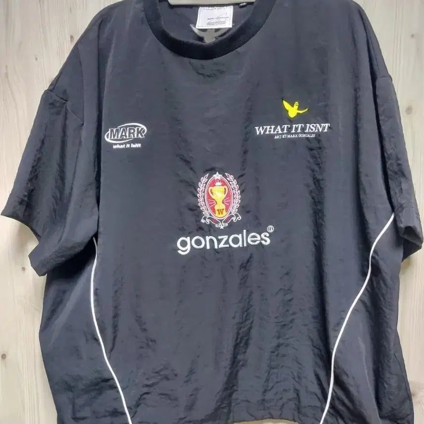 [BUNJANG] Mark Gonzales x What it is Poem Emblem Nylon Short Sleeve T-Shirt / 마크 곤잘레스 와릿이즌 엠블럼 블록코어 나일론 반팔