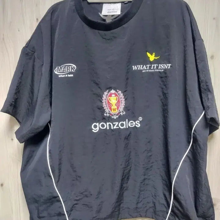 [BUNJANG] Mark Gonzales x What it is Poem Emblem Nylon Short Sleeve T-Shirt / 마크 곤잘레스 와릿이즌 엠블럼 블록코어 나일론 반팔