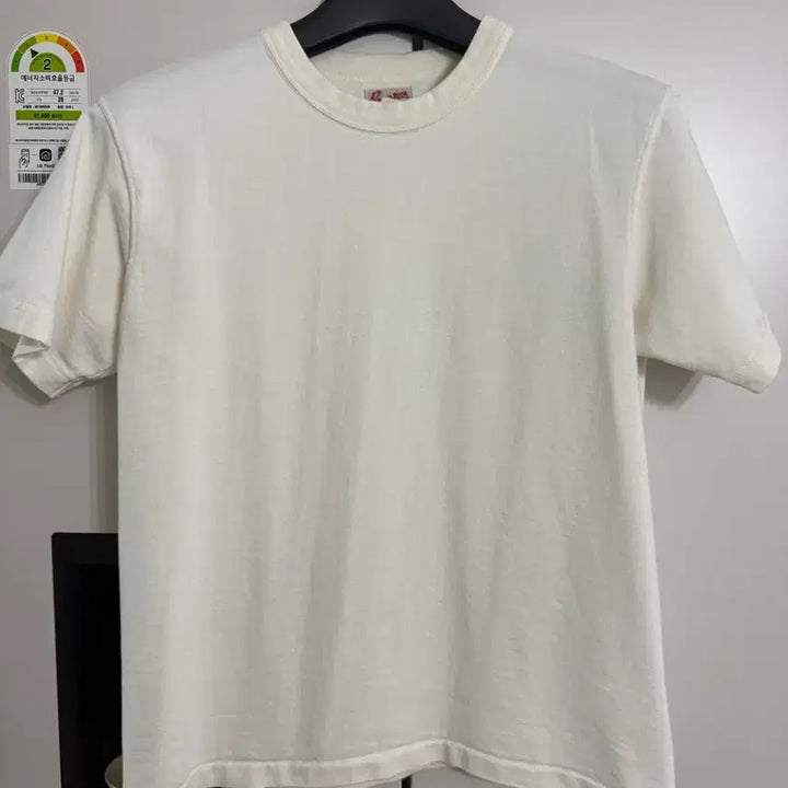 [BUNJANG] Bronson Light Beige Short Sleeve T-Shirt (L) / 브론슨 연한 베이지 반팔 티셔츠 라지 L
