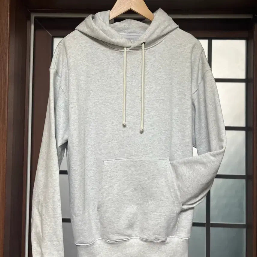 [BUNJANG] Outstanding Authentic Comfort Hoodie L / 아웃스탠딩 어센틱 컴포트 후드티 [ L ]