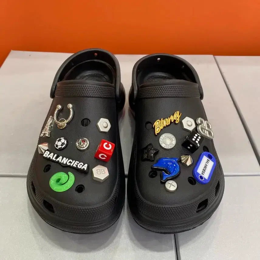 [BUNJANG] Balenciaga Crocs Clogs Rain Boots Sandals / 발렌시아가 크록스 클로그 레인부츠 공용 샌들 235mm