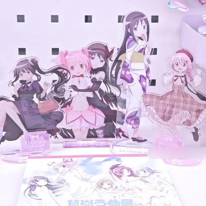 [BUNJANG] Madoka Magica Acrylic Stand &amp; Aoki Ume Exhibition Memo Pad Bundle / 마마마 마법소녀 마도카 마기카 아크릴+아오키 우메전 메모지 일괄