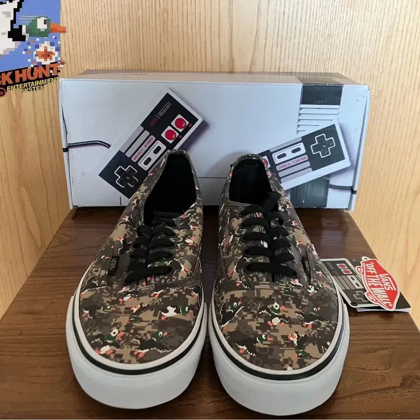 [BUNJANG] Vans x Nintendo Duck Hunt Authentic Camo Skate Shoes / Vans 반스 x 80s 닌텐도 덕헌트 협업 어센틱 카모 290 스케이트