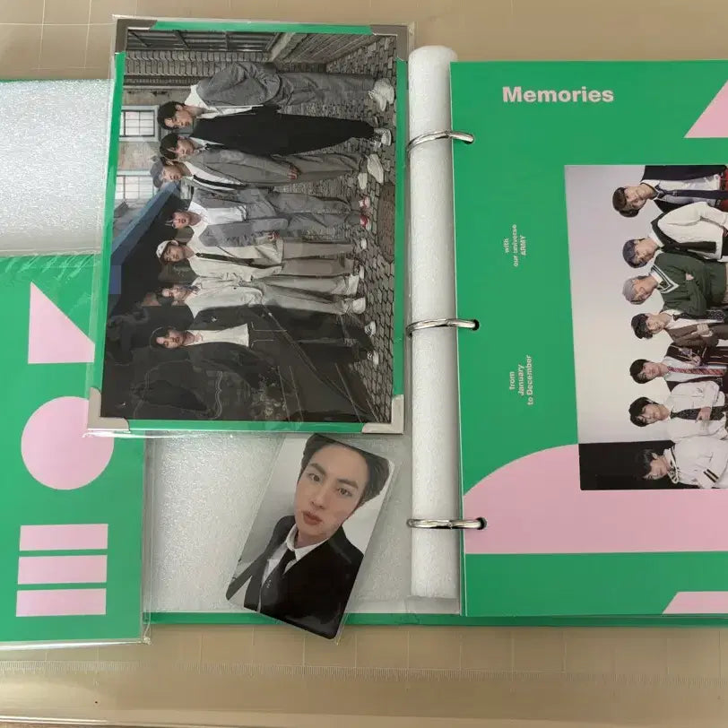 [BUNJANG] BTS Memories 2020 DVD (Photocard Jin) / 방탄 bts 메모리즈 2020 dvd(포카 진)