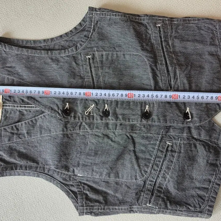 [BUNJANG] Sugar Cane Stripe Cinched Back Work Vest / 슈가케인 히코리 스트라이프 신치백 워크 베스트