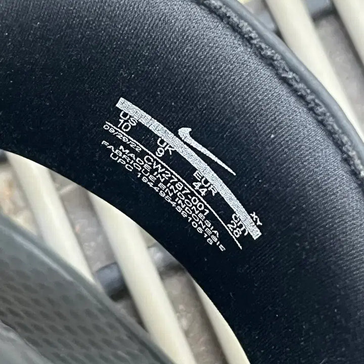 [BUNJANG] Nike Stüssy Benassi Slides / 나이키 스투시 베나시 슬리퍼 [280]