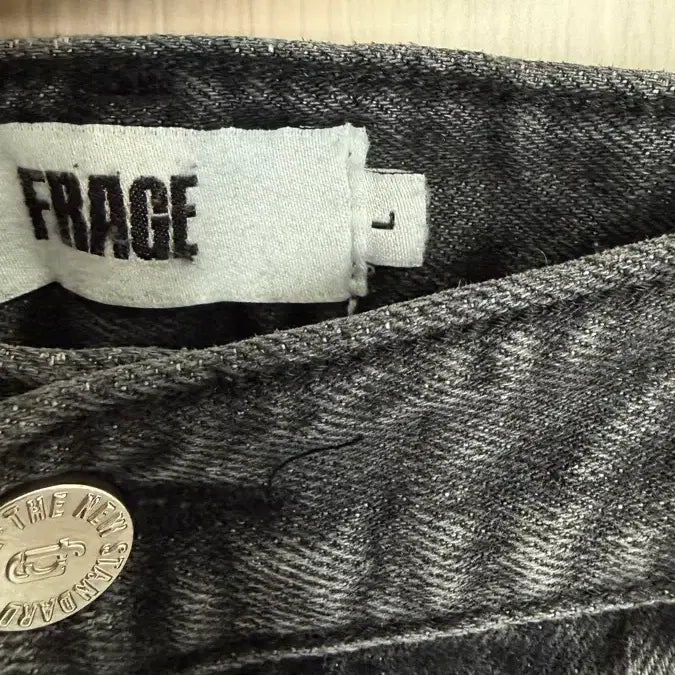 [BUNJANG] frage Flare Damage Denim Pants L / frage 프라게 플레어 데미지 데님 팬츠 L