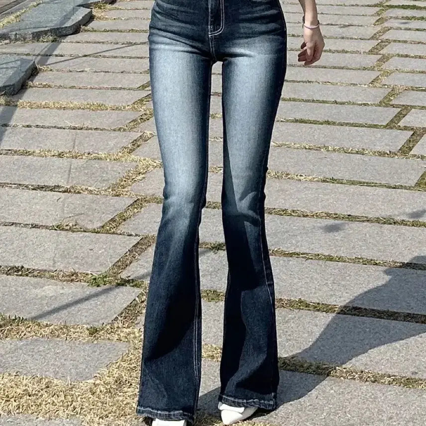 [BUNJANG] Unicon Washed Long Bootcut Denim Jeans / 유니콩 몸매보정 워싱 롱 부츠컷 데님(롱기장)