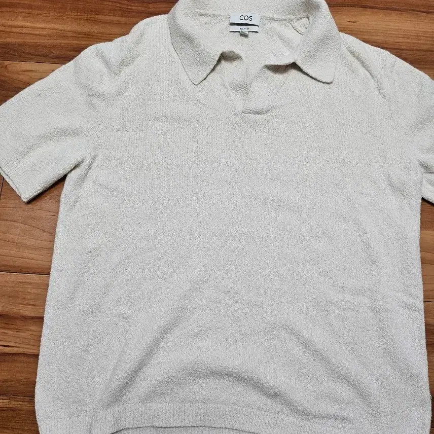 [SOLD OUT] COS 부클 니트 폴로 화이트 L