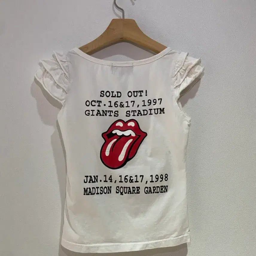 [BUNJANG] Rolling Stones Reformation T-Shirt / 롤링스톤즈 리폼 반팔