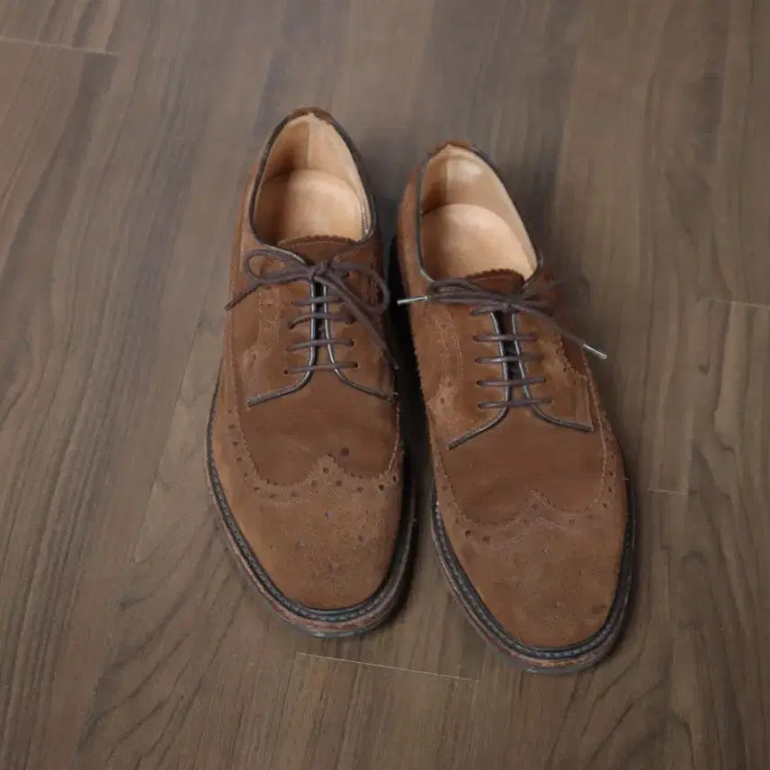 [BUNJANG] Loake Sovereign Suede Wingtip Shoes / 로크 소버린(스웨이드 윙팁) 7.5 (임시할인)
