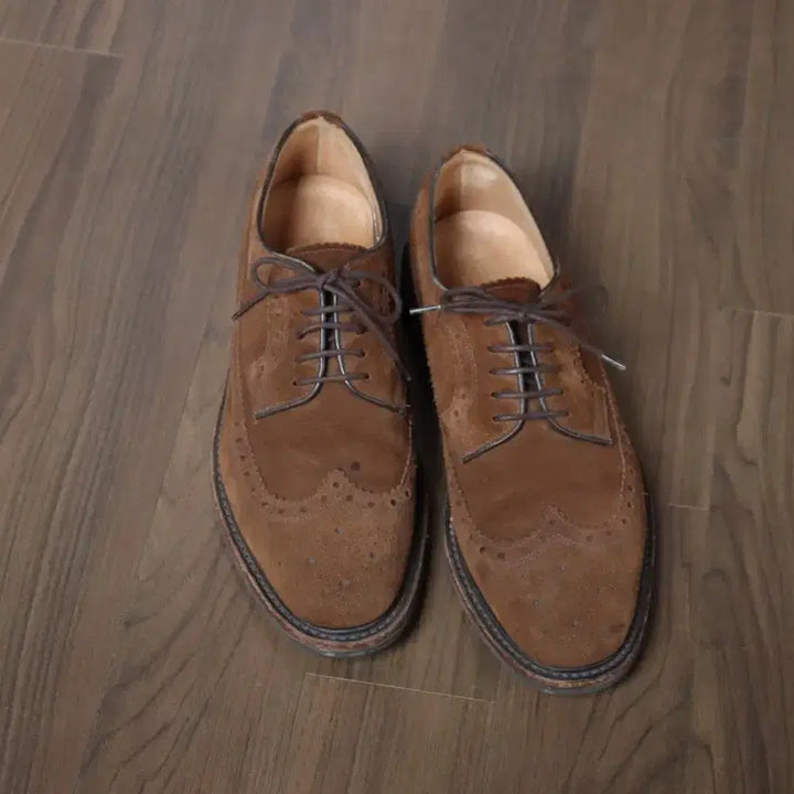 [BUNJANG] Loake Sovereign Suede Wingtip Shoes / 로크 소버린(스웨이드 윙팁) 7.5 (임시할인)