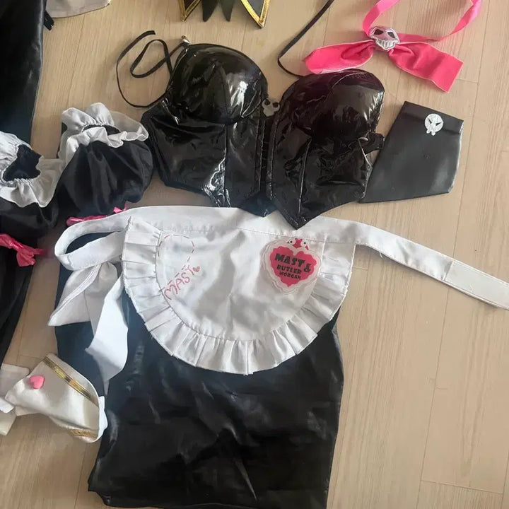 [BUNJANG] Niken Mast Romantic Maid Cosplay Set / 니케 마스트 코스프레 판매