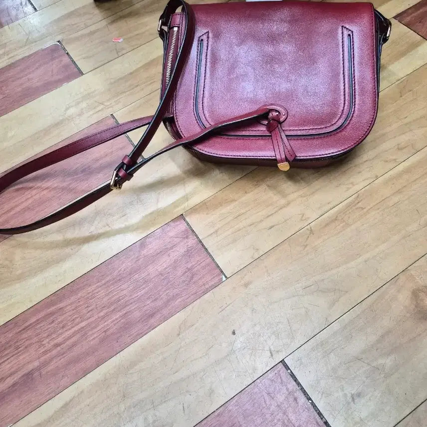 [BUNJANG] Beanpole Burgundy Leather Crossbody Bag / 빈폴버건디크로스백