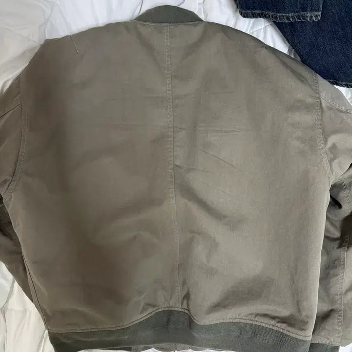 [BUNJANG] Begin 2.0.2 Khaki Bomber Jacket Size 2 / Begin 2.0.2 카키색 봄버 자켓 2사이즈