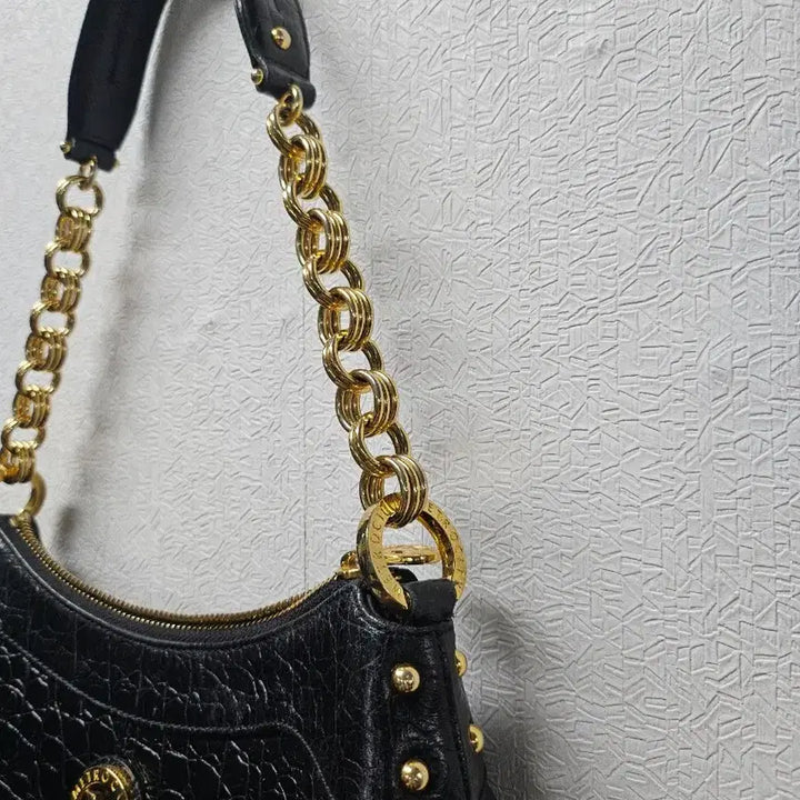 [BUNJANG] MCM Black Chain Shoulder Bag / 메트로시티 블랙 체인 숄더백