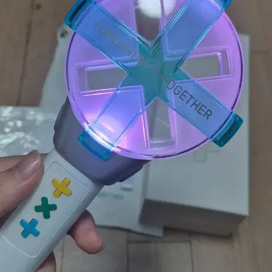 [BUNJANG] TXT Lightstick / 투모로우바이투게더 응원봉 팝니다