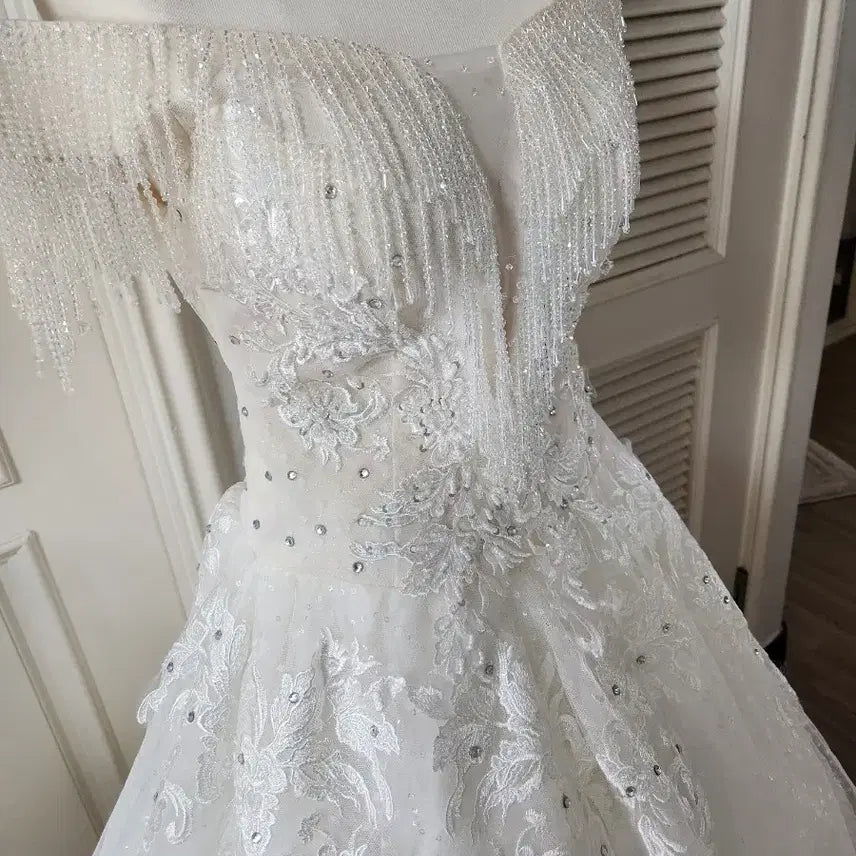 [BUNJANG] Off-Shoulder Beaded Wedding Dress / 본식드레스 웨딩드레스 판매/대여