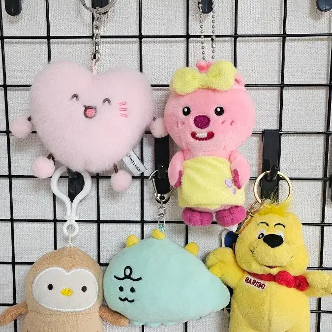 [BUNJANG] Character Plush Keychains (Luffy, Twinkle, Jordi, Maniland, Pingu, Shaun the Sheep) / 인뽑 인형 키링 팔아요.(루피,트윙클,조르디,마니랜드,핑구,숀더쉽)