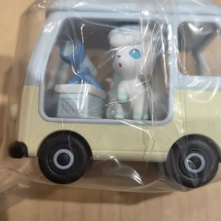 [BUNJANG] Lotte x Pokémon Vulpix Figure / 롯데리아 포켓몬 식스태일 판매(+덤