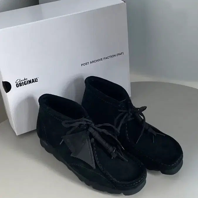 [BUNJANG] Clarks x PAF Wallabee Black Collaboration UK 7 / 260 / 박스포함 새상품 클락스 x 파프 왈라비 블랙 PAF 콜라보 260(uk7