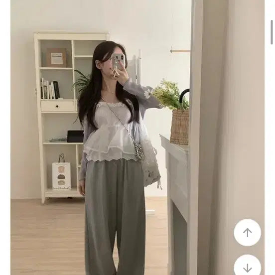 [BUNJANG] Sonyeo Recipe Sleeveless Blouse / 소녀레시피 나시 블라우스