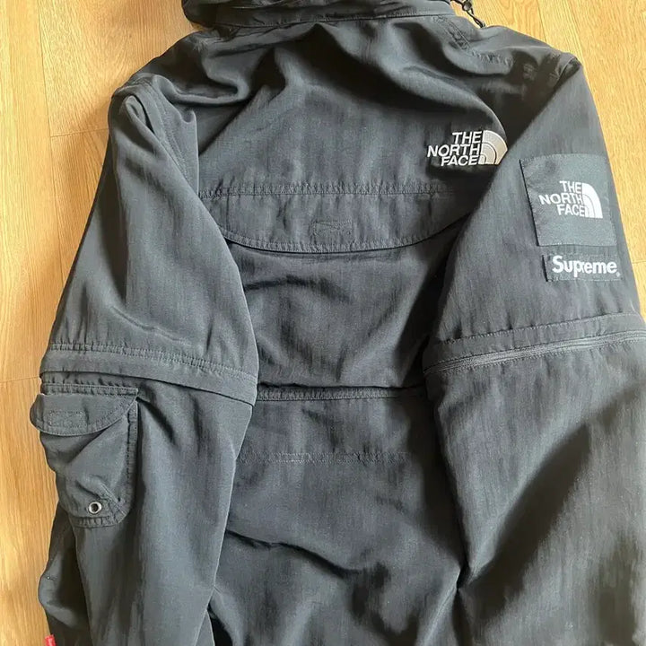 [BUNJANG] Supreme The North Face Trekking Convertible Jacket (M) / 슈프림 노스페이스 트레킹 컨버터블 자켓 M