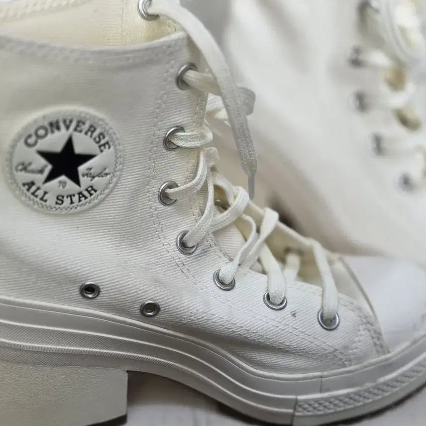 [BUNJANG] Converse Chuck Taylor All Star Platform High Top Ivory Sneakers / 컨버스 척테일러 올스타 힐 하이 아이보리