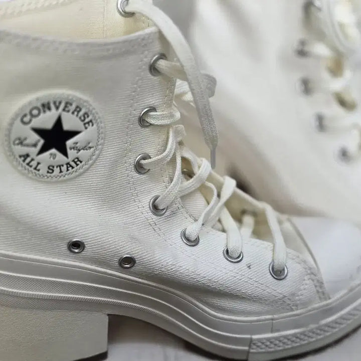 [BUNJANG] Converse Chuck Taylor All Star Platform High Top Ivory Sneakers / 컨버스 척테일러 올스타 힐 하이 아이보리
