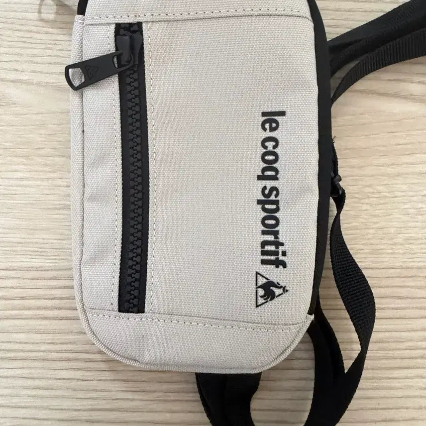 [BUNJANG] Le Coq Sportif Beige Mini Cross Bag / 르꼬끄 베이지 미니 크로스백