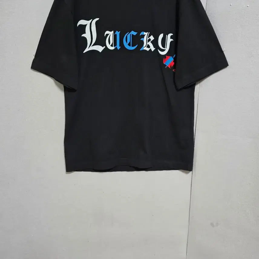 [BUNJANG] Lucky Chouette Black T-Shirt FF / 럭키슈에뜨 블랙 티셔츠 FF   n5205