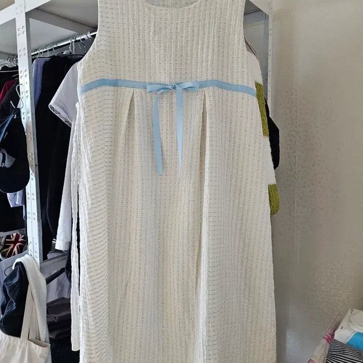 [BUNJANG] Maternity Dress with Ribbon Detail / 임부 원피스