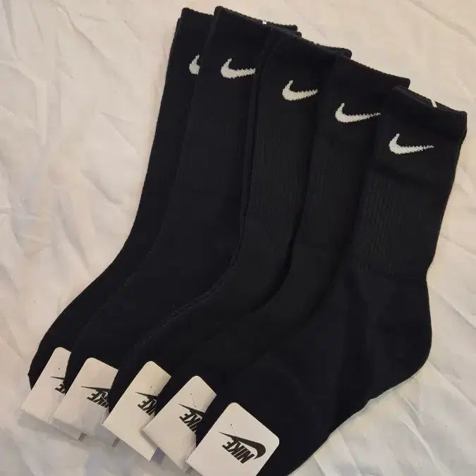 [BUNJANG] Nike Swoosh Logo Socks (Unisex, Free Size) - 10 Pairs / 나이키 초특가 양말 무배